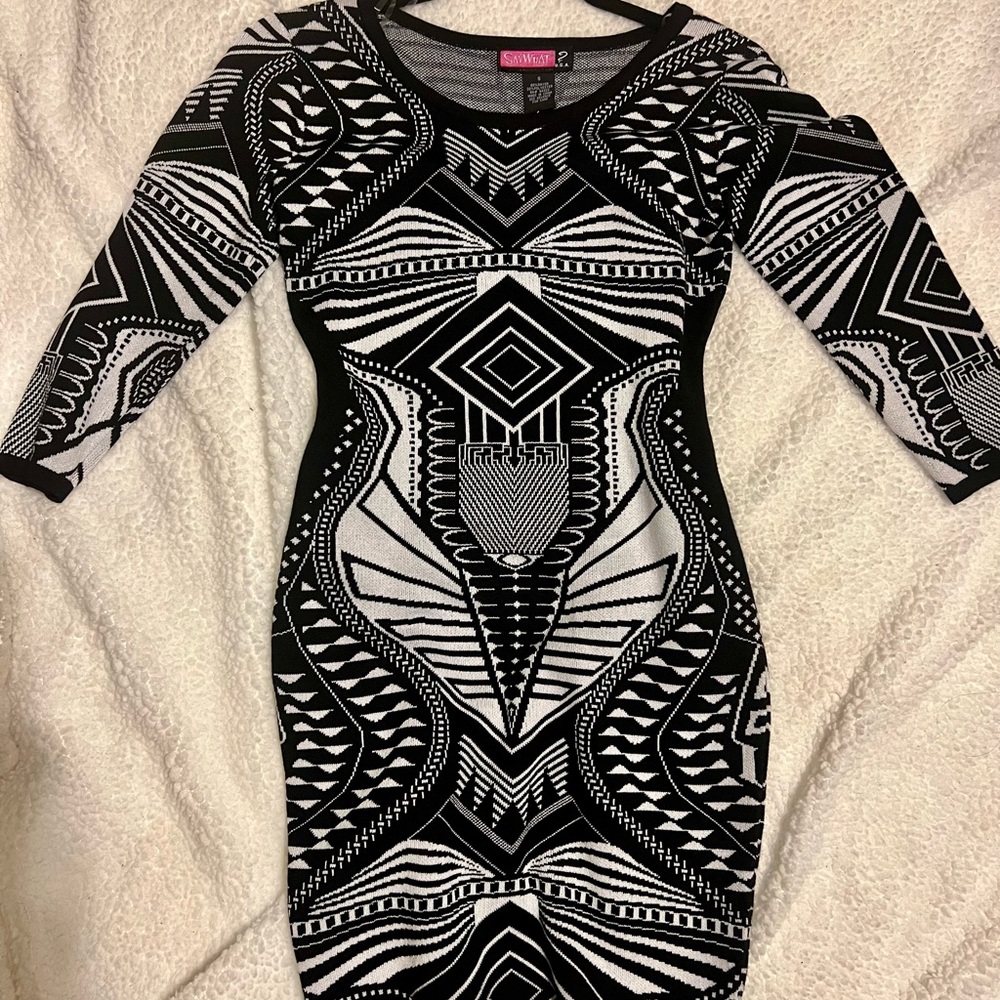 Tribal Black and white Bodycon dress 3/4 sleeve midi